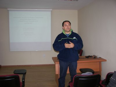 BİLGİ SİSTEMLERİ MÜHENDİSLİĞİNDEN GÜVENLİK MÜHENDİSLİĞİNE SEMİNERİ GERÇEKLEŞTİRİLDİ