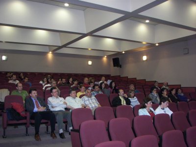 ÜÇ FİDANIN ANISINA BELGESEL SİNEMA GÖSTERİMİ