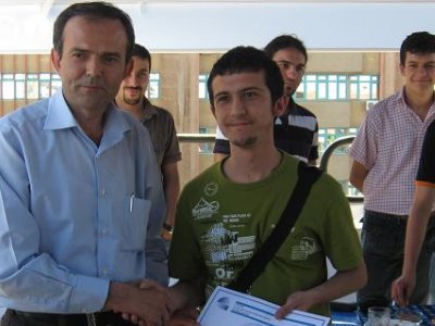 EMO GENÇ ÜYELERİNE ŞUBEMİZ TARAFINDAN VERİLEN PLC KURSUNUN SERTİFİKALARI YAPILAN KOKTEYLDE  DAĞITILDI.