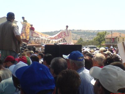 İZMİR YAŞAMI SAVUNUYOR