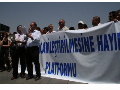 SU YAŞAMDIR, YAŞAMLARIMIZ SATILIK DEĞİL!