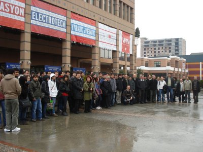 WIN FUARLARINA KATILDIK