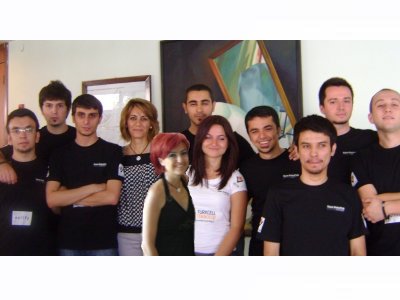 DOKUZ EYLÜL ÜNİVERSİTESİ BİLGİSAYAR MÜHENDİSLİĞİ ÖĞRENCİLERİNİN BÜYÜK BAŞARISI