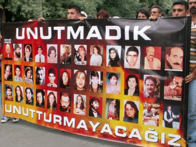 SİVAS'I UNUTMADIK, UNUTMAYACAĞIZ, UNUTTURMAYACAĞIZ!