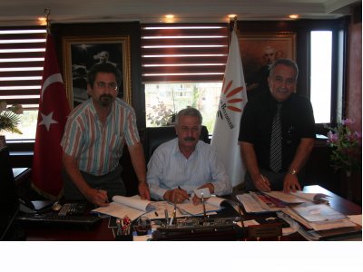 KARABAĞLAR BELEDİYESİ İLE ASANSÖR PROTOKOLÜ İMZALANDI