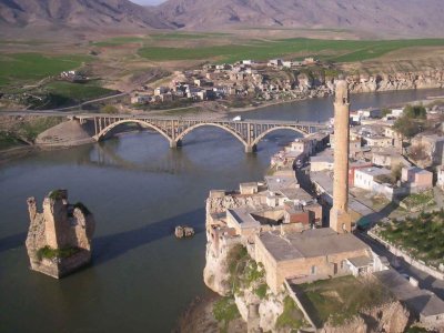 EMO'DAN GARANTİ BANKASI VE AKBANK'A HASANKEYF UYARISI
