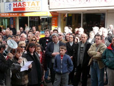 BOMBALI SALDIRI PROTESTO EDİLDİ