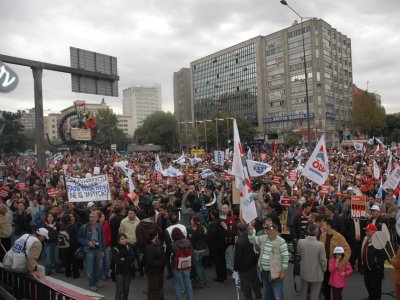 ONBİNLER ÖZGÜR, DEMOKRATİK VE EŞİTLİKÇİ BİR TÜRKİYE İÇİN BİRARAYA GELDİ!
